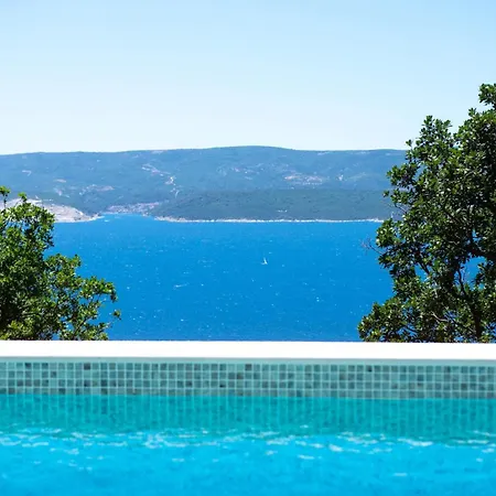 Holiday home Amazing In With House Sea View Celina