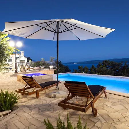 Amazing In With House Sea View