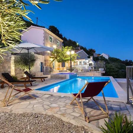 Amazing In With House Sea View Holiday home