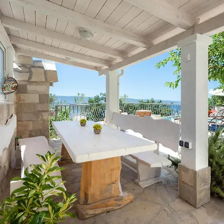 Amazing In With House Sea View